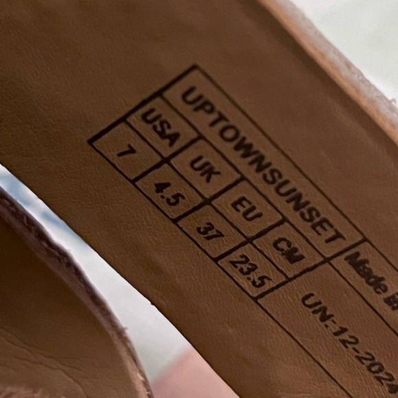 Vionic Uptown Sunset sandals - Picture 10 of 10